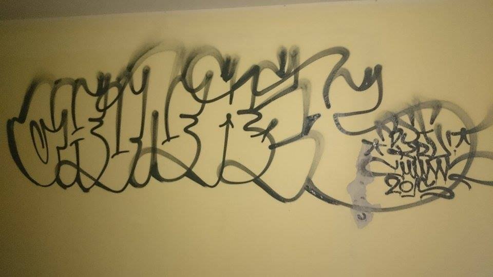 Graffiti Bombing - Photo by chunkey - CHUNK (2015)