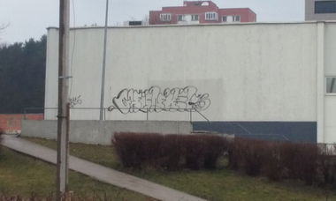 Graffiti Bombing in Vilnius - Photo by chunkey - acab, bsf (2015)