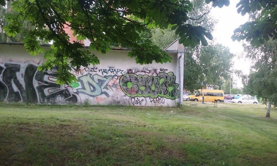 Graffiti Wall - Photo by chunkey - chunkey, yo, sck (2015)