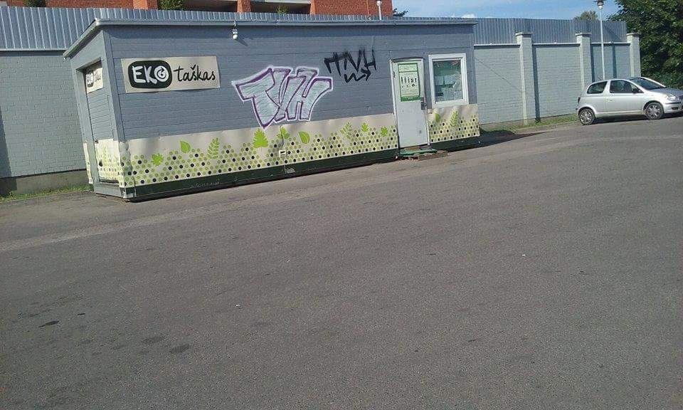 Graffiti Wall - Photo by chunkey - TVH