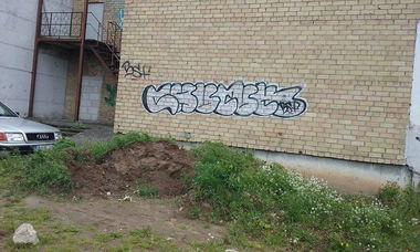 Graffiti Bombing - Photo by chunkey - bsf, choonkey (2015)