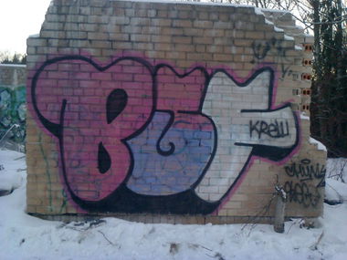 Graffiti Wall in Vilnius - Photo by chunkey - BSF (2014)