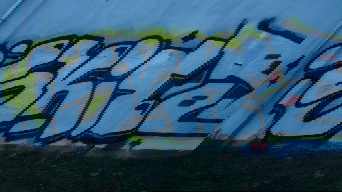 Graffiti Bombing - Photo by ciamciaramciam