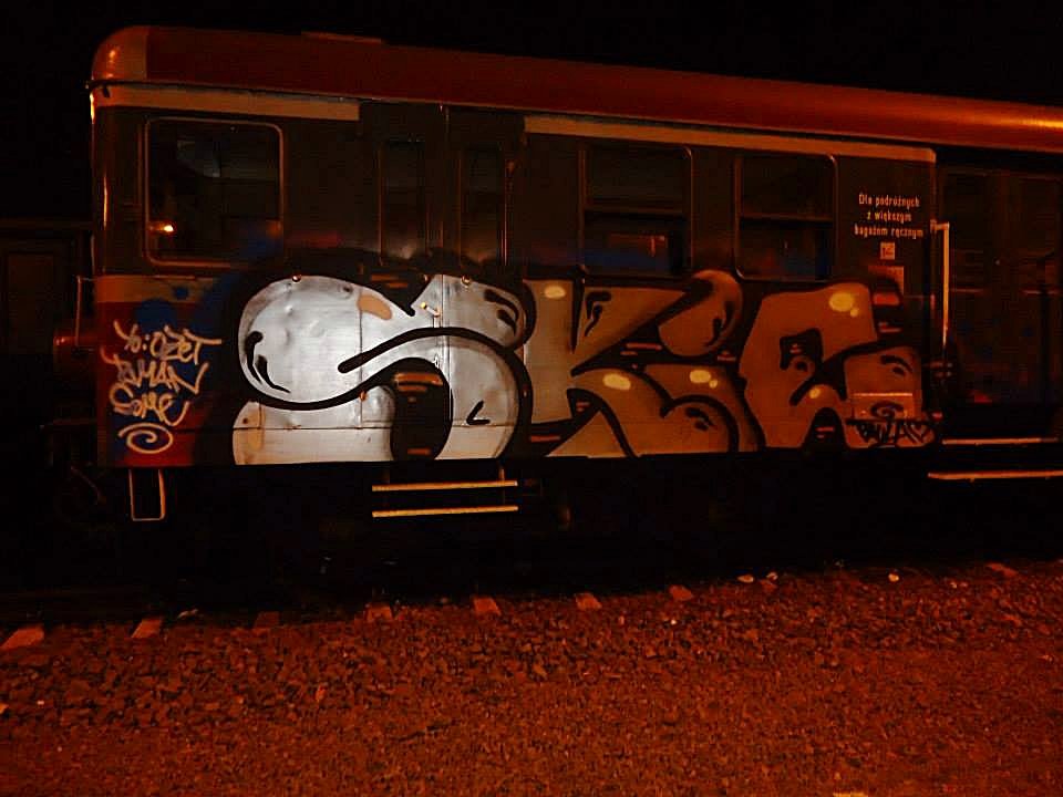 Graffiti Train - Photo by ciamciaramciam - u, norka, w