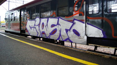Graffiti Train in Koszalin - Photo by ciastka - ciastka, saks, iwc
