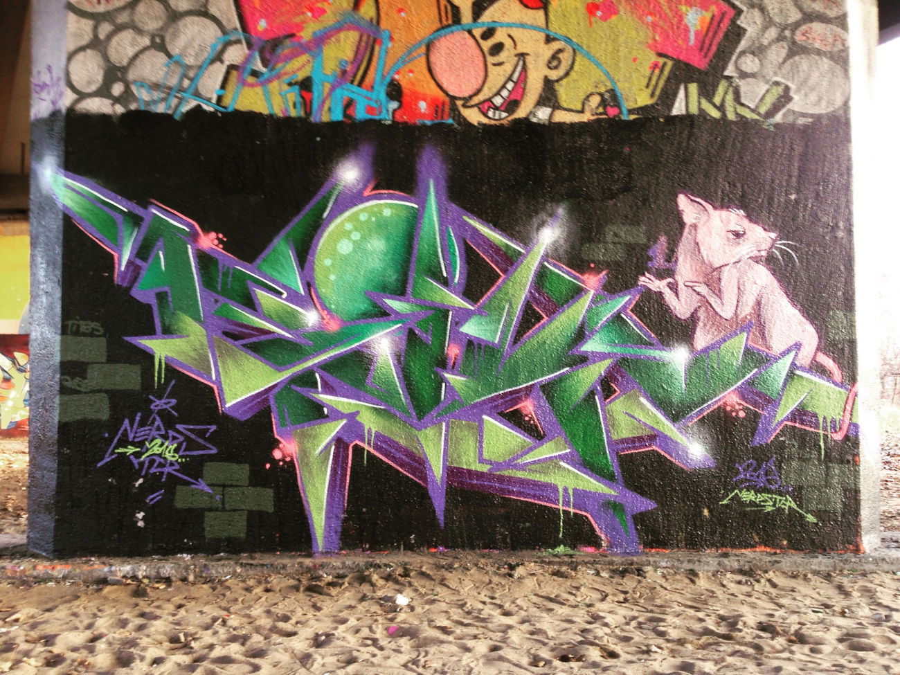 Graffiti Wall in Toruń - Photo by ciklone - cikl1, rose, nerds (2016)