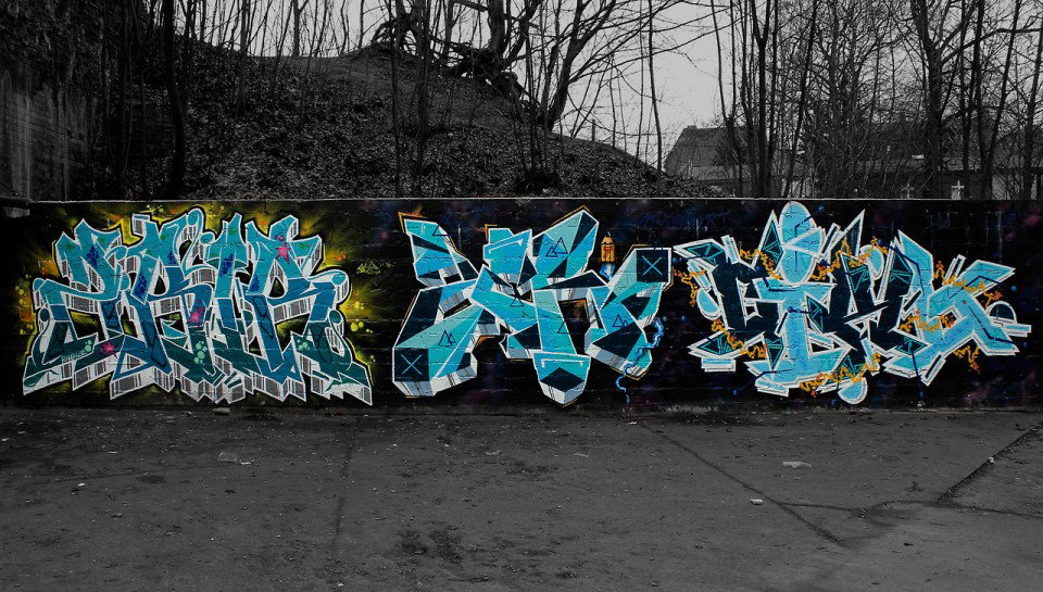 Graffiti Wall in Torun - Photo by ciklone - zbir, zero7, cikl (2011)