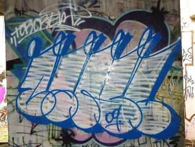 Graffiti Bombing in Sopot - Photo by ciklone - cikl, tcr, nerds (2009)