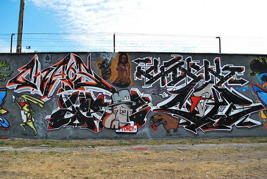 Graffiti Wall - Photo by ciklone - chaos, cikl, zero7 (2010)