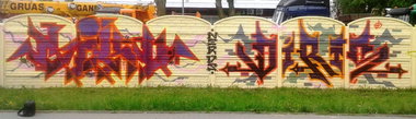 Graffiti Wall in Torun - Photo by ciklone - cikl, dirts, nerds (2014)