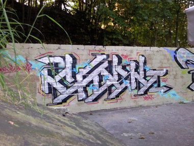 Graffiti Wall in Torun - Photo by ciklone - cikl, tcr, nerds (2010)