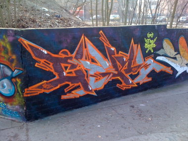 Graffiti Wall in Torun - Photo by ciklone - cikl, tcr, nerds (2011)