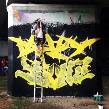 Graffiti Wall in Toruń - Photo by ciklone - cikl1, skucha, cikl (2016)