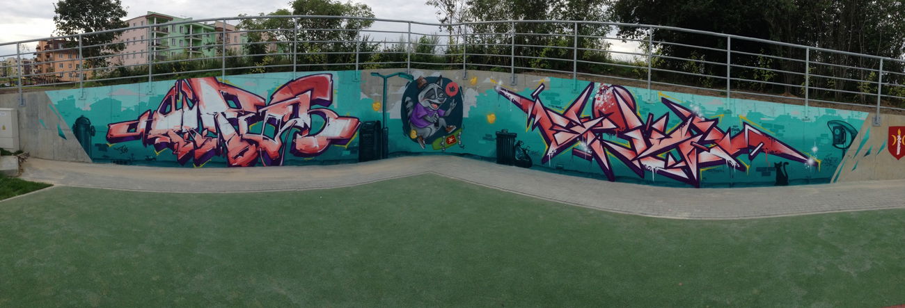 Graffiti Wall in Polska - Photo by ciklone - titos, rose, cikl1