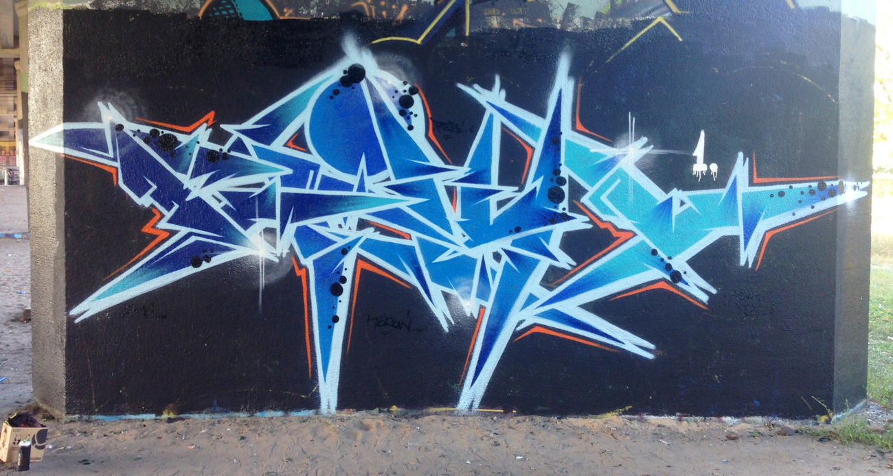 Graffiti Wall in Toruń - Photo by ciklone - cikl1, cikl, nerds (2016)