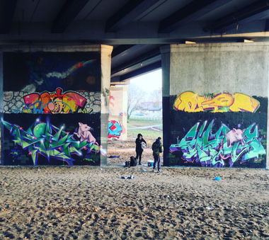 Graffiti Wall in Toruń - Photo by ciklone - cikl1, rose, titos (2016)