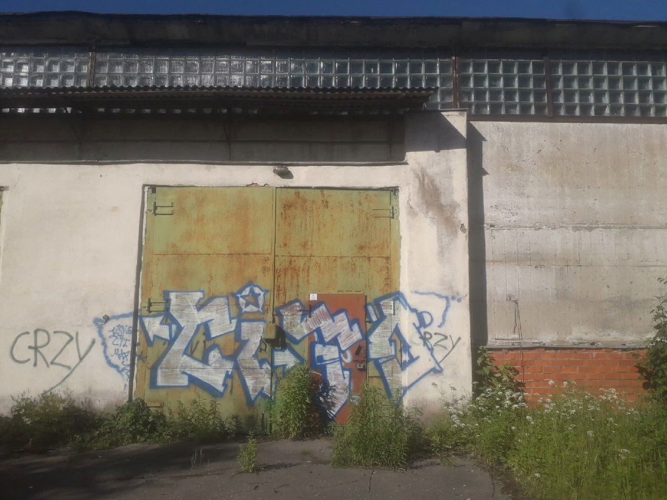 Graffiti Wall - Photo by citovebzr