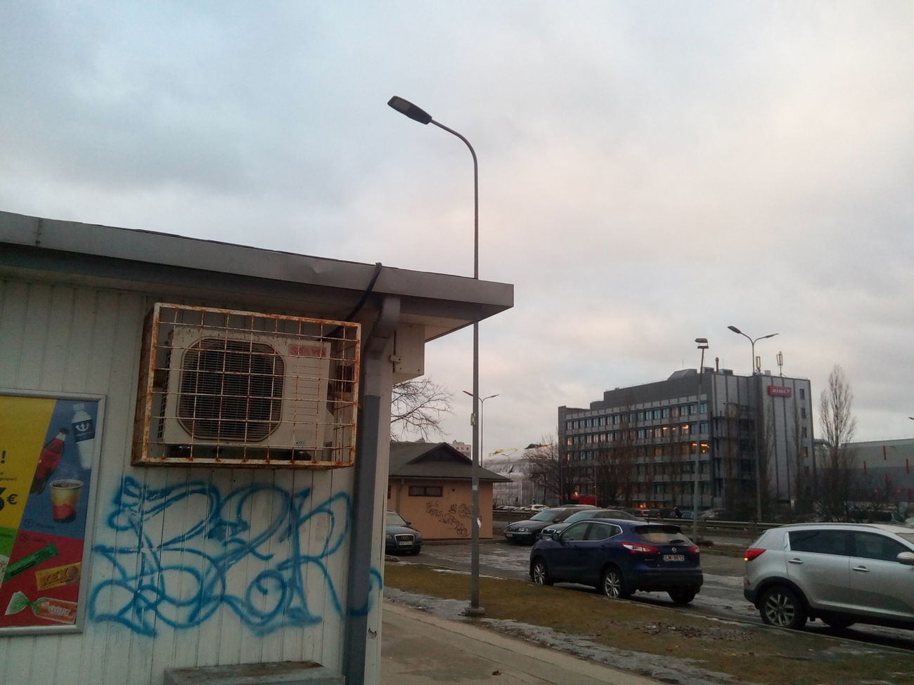 Graffiti Wall - Photo by citovebzr