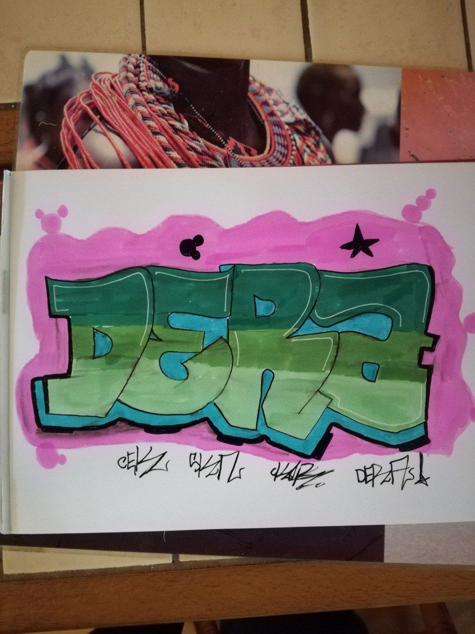 Graffiti Sketch in France - Photo by cker79 (2016)