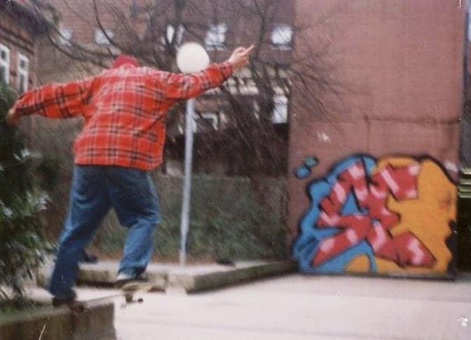 Graffiti Bombing - Photo by ckis - se, skater, helmstedt