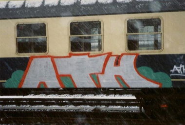 Graffiti Train - Photo by ckis - ath