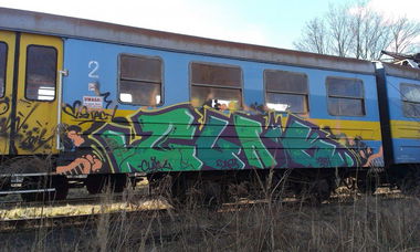 Graffiti Train - Photo by clarkey