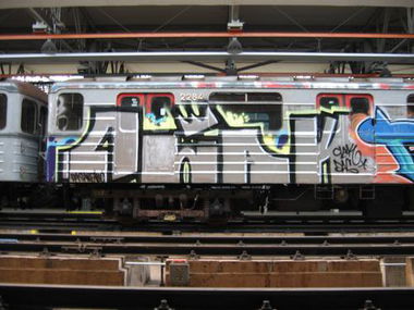 Graffiti Train - Photo by clarkey