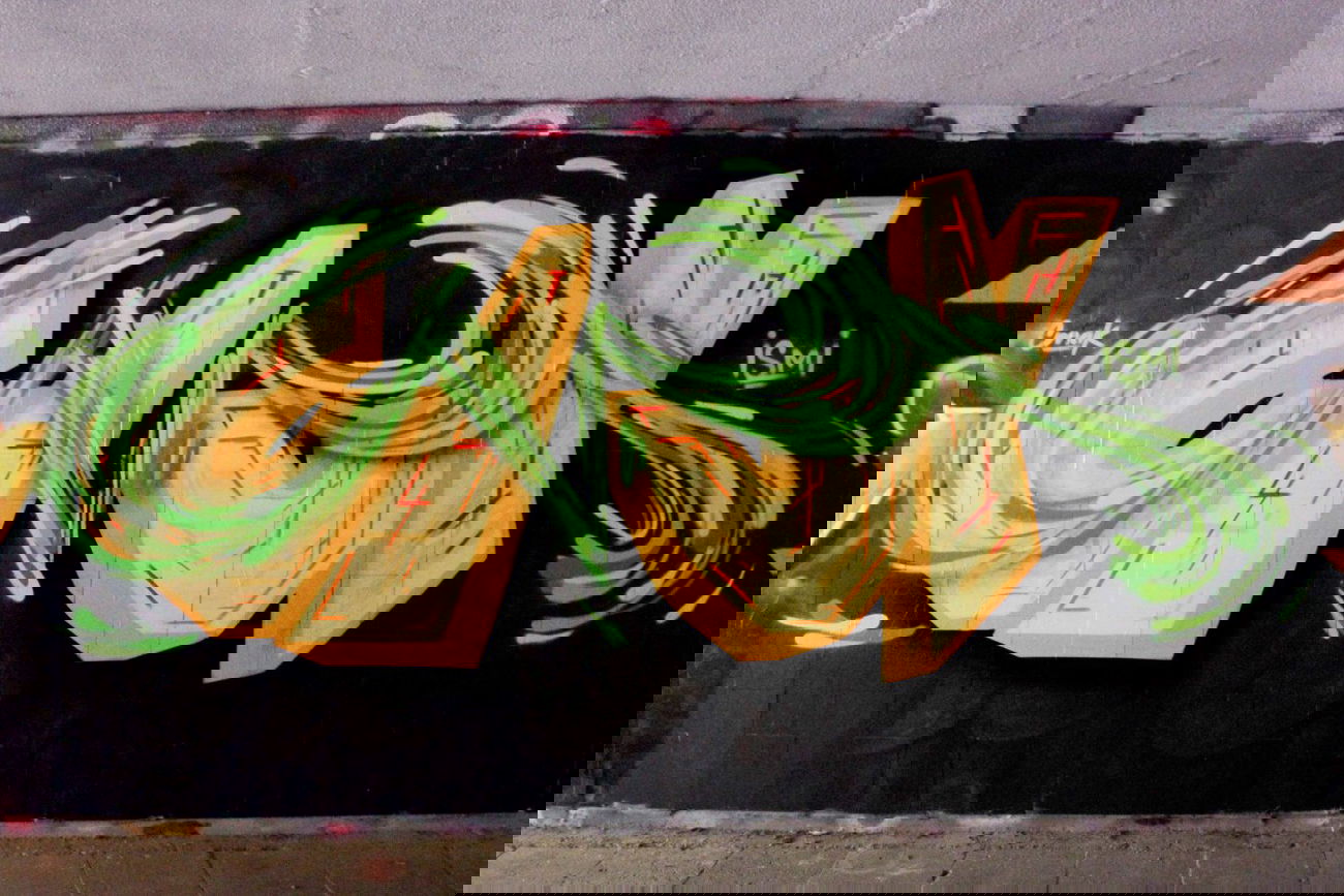 Graffiti Wall in Vilnius - Photo by cmak01 - cmak, vilnius (2012)