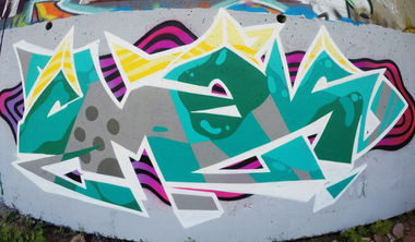 Graffiti Wall - Photo by cmak01 - cmak, vilnius