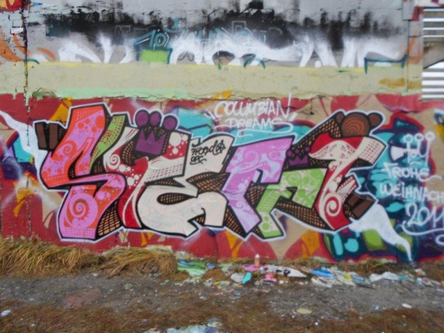 Graffiti Wall in Berlin - Photo by columbiandreams - steffi, frost, opc