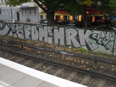 Graffiti Bombing - Photo by columbiandreams - fbm, mrk