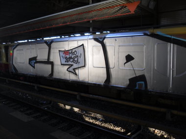 Graffiti Train - Photo by columbiandreams - coa (2013)