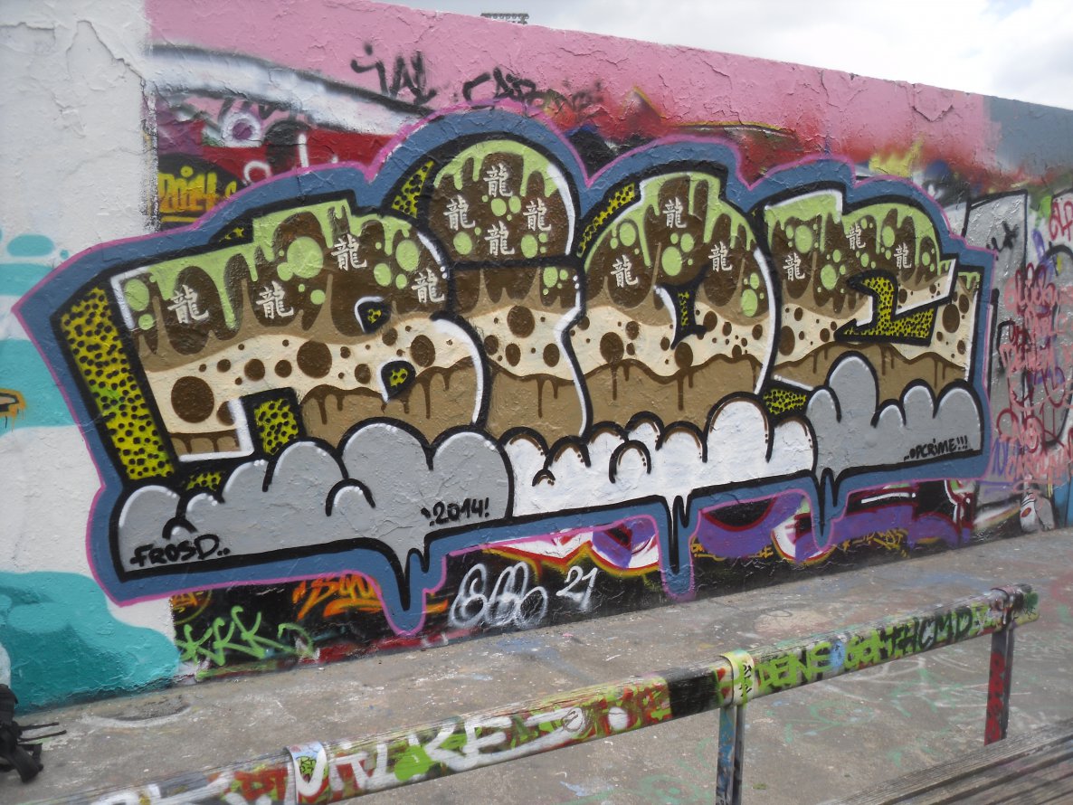 Graffiti Bombing - Photo by columbiandreams - frost, bioe, opc (2014)