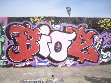 Graffiti Wall - Photo by columbiandreams - opc, china, frost (2015)