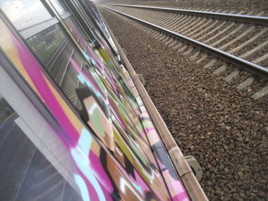 Graffiti Train - Photo by columbiandreams - rumba (2015)