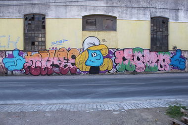 Graffiti Wall in Portugal - Photo by coma - nomes, coma