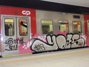 Graffiti Train in Portugal - Photo by coma - KOMA, YO!