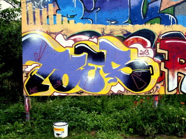 Graffiti Wall in Lauterbach  - Photo by concretcolours (2013)