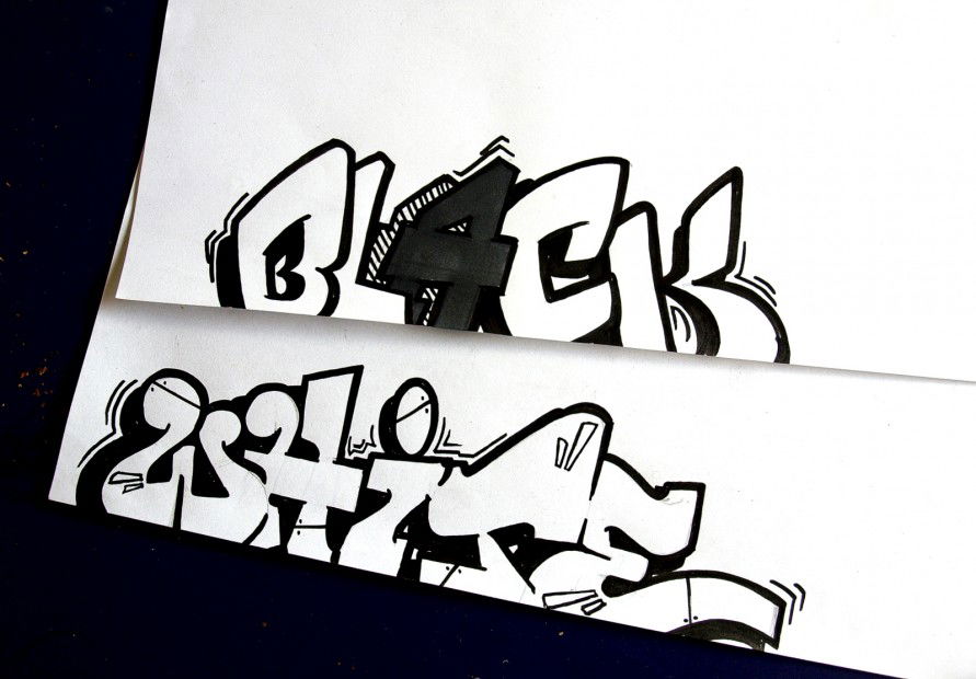 Graffiti Sketch in Bad Vilbel - Photo by concretcolours - Black, and, White (2012)