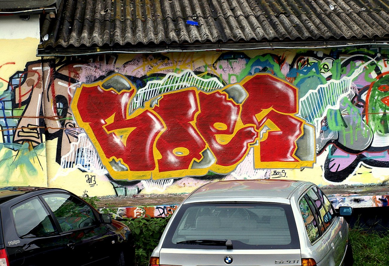 Graffiti Wall in Bad Vilbel - Photo by concretcolours - boes, toes, nuse (2013)