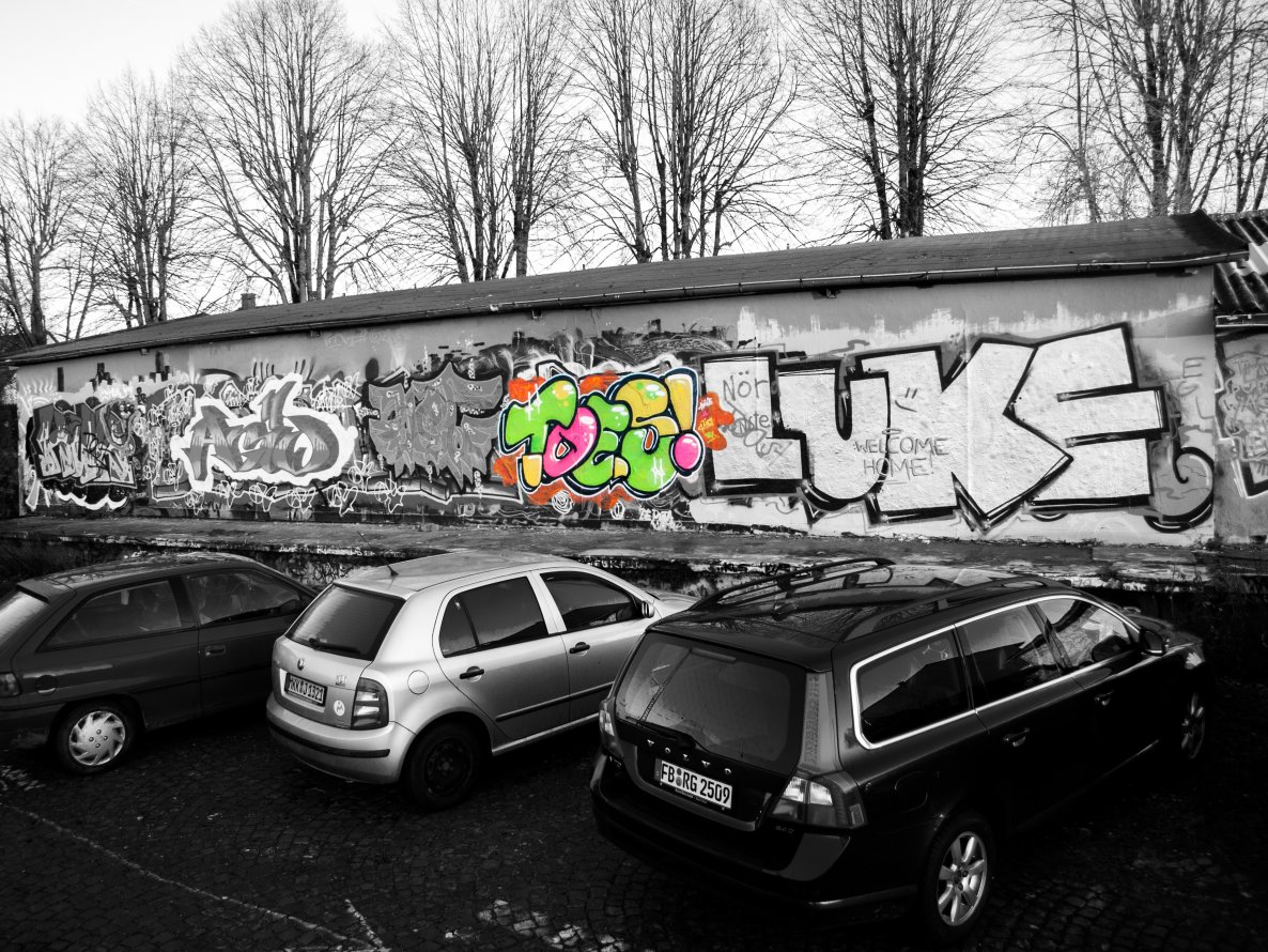 Graffiti Wall in Bad Vilbel - Photo by concretcolours - Toes, Luke, etc (2013)