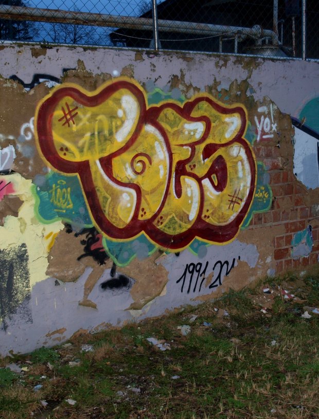 Graffiti Wall - Photo by concretcolours