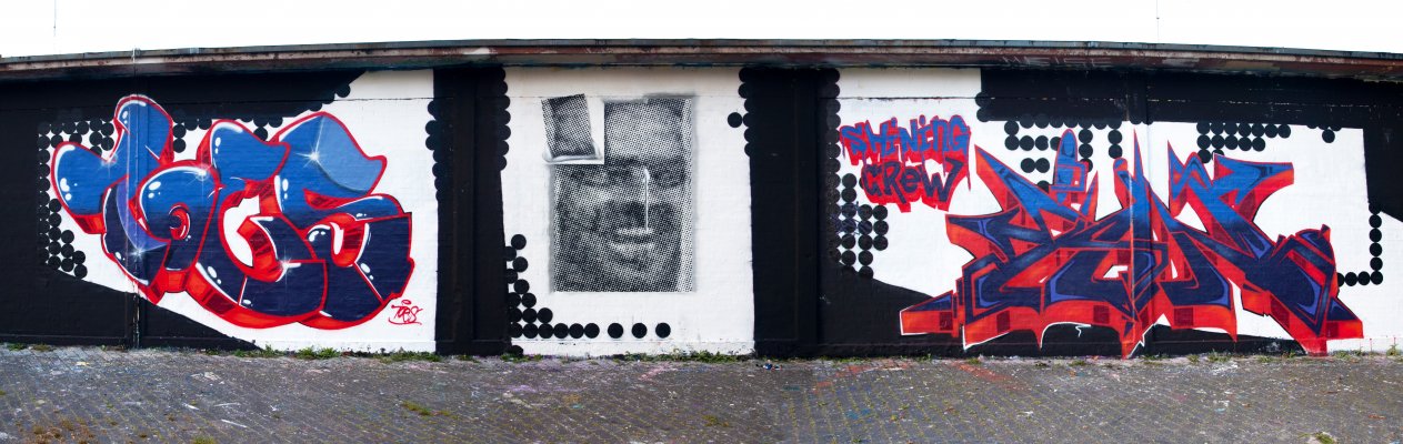 Graffiti Wall - Photo by concretcolours - Toes, Ian, Supercrew (2014)