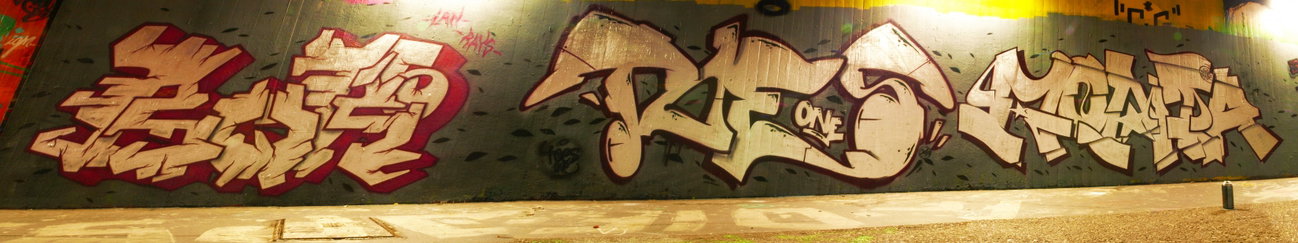 Graffiti Wall - Photo by concretcolours - BOR5, TOES, MONTA (2015)