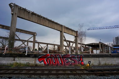 Graffiti Wall - Photo by concretcolours - TOES, SC, SUPERCREW (2018)