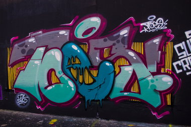 Graffiti Wall - Photo by concretcolours - TOES (2016)