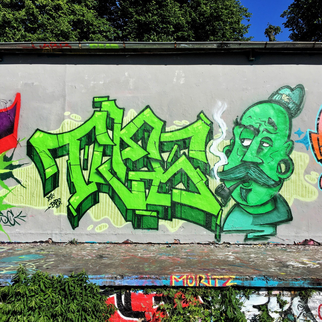 Graffiti Wall in Bad vilbel bahnhof - Photo by concretcolours - TOES, SC, EVAN (2017)