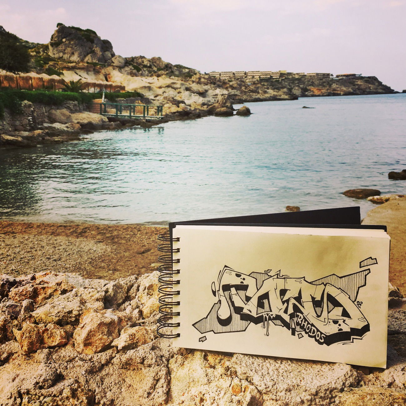 Graffiti Sketch - Photo by concretcolours - TOES, RHODOS (2017)