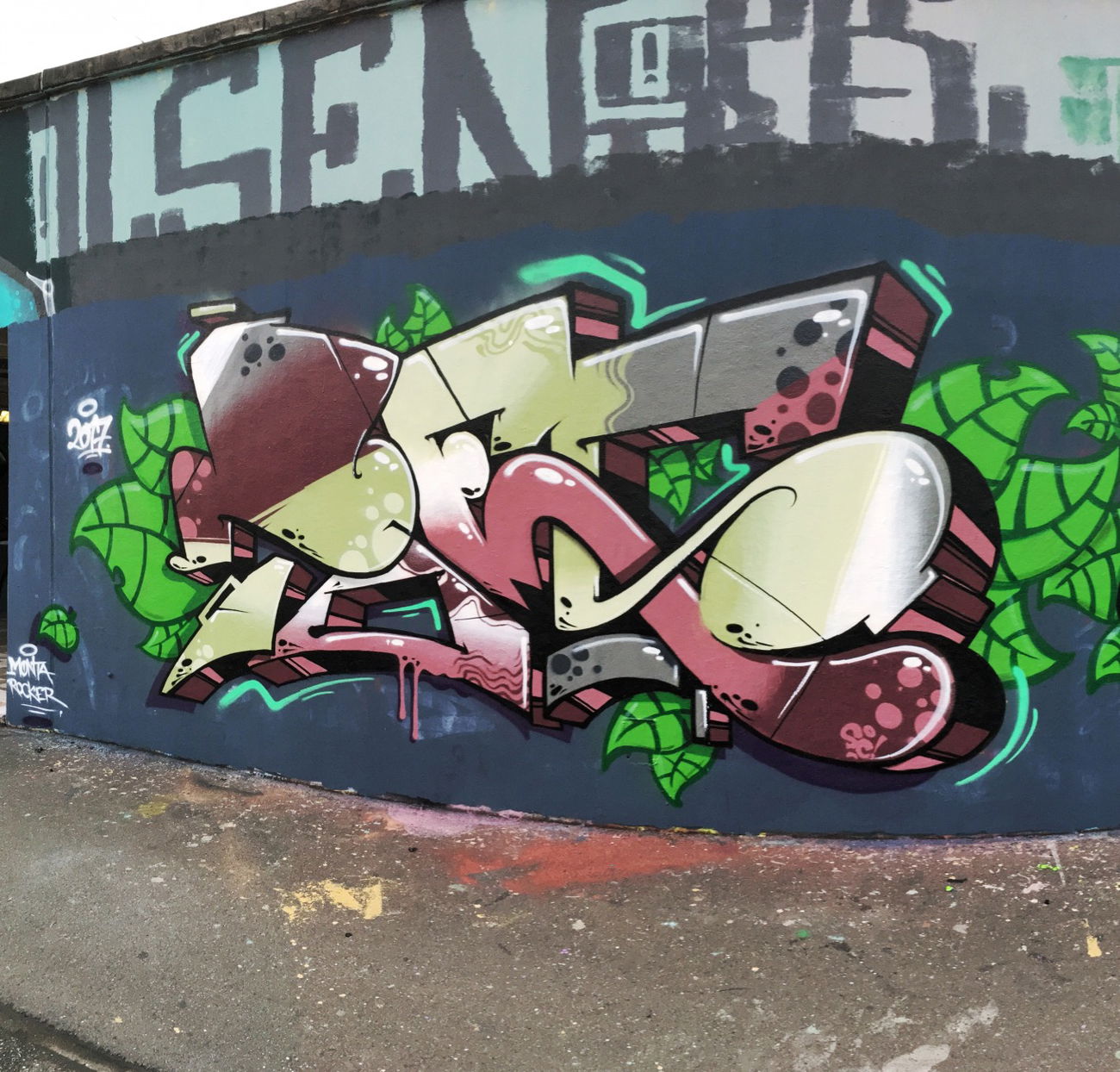 Graffiti Wall in Frankfurt - Photo by concretcolours - TOES, EPOS, SC (2017)