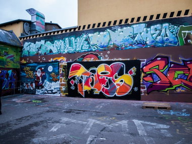 Graffiti Wall in Leipzig - Photo by concretcolours - Toes, Leipzig, Werk2 (2015)